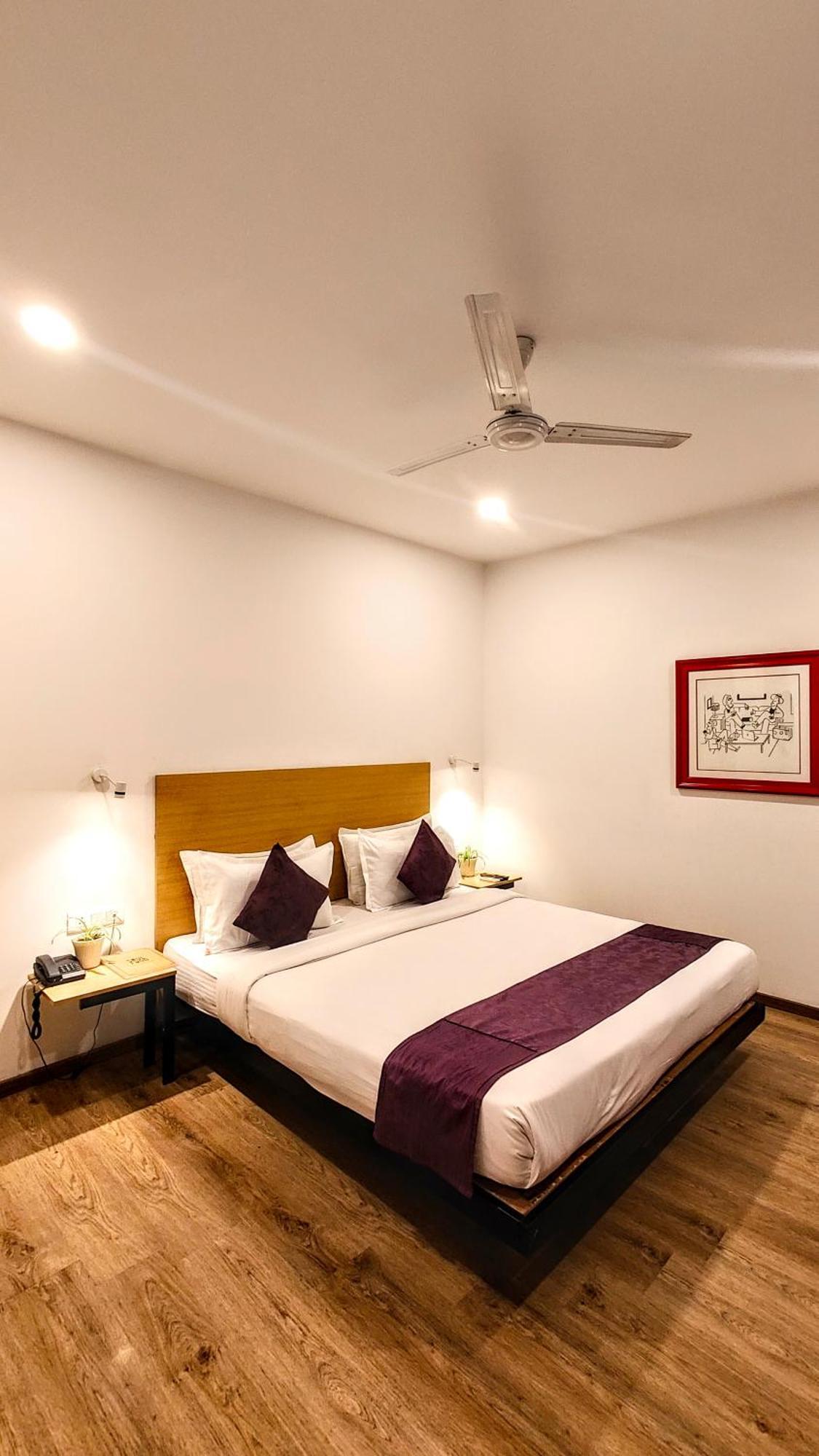 Mavens White Artemis Hospital Road Sector 52 Gurgaon Hotel Ngoại thất bức ảnh