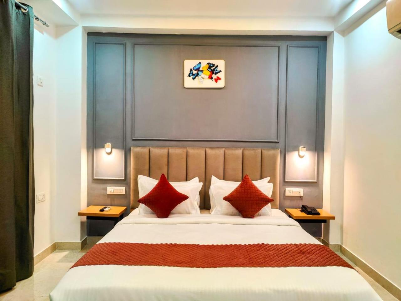 Mavens White Artemis Hospital Road Sector 52 Gurgaon Hotel Ngoại thất bức ảnh